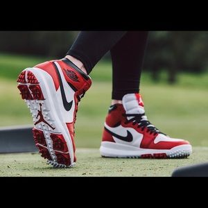 Nike Jordan 1 Chicago golf shoes 10.5